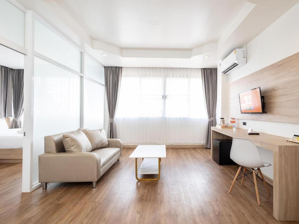 B2 Phitsanulok Boutique & Budget Hotel 외부 사진